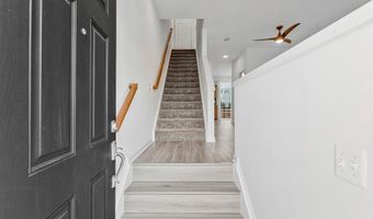 42746 TUNSTALL Ter, Ashburn, VA 20147