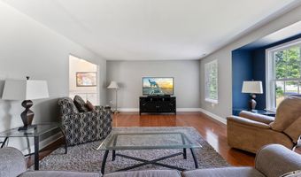 1 CARMEN Dr, Cape May Court House, NJ 08210