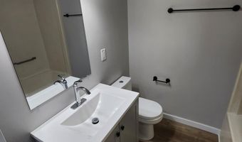 2121 Greene St, Adel, IA 50003