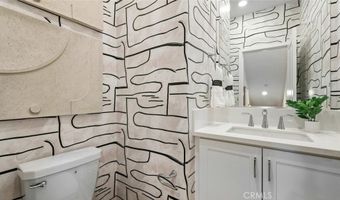 1860 S Union St 8, Anaheim, CA 92805