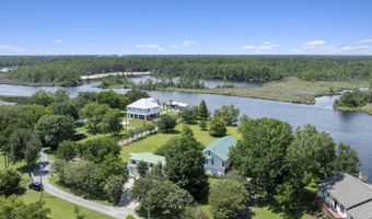 1099 Campbell Dr, Biloxi, MS 39532