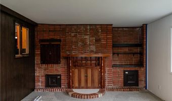 717 Y St, Atchison, KS 66002