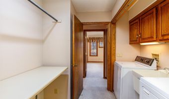 2116 Ironwood Ct, Ames, IA 50014