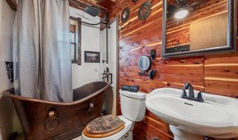 116 PALMER Rd, Basye, VA 22810