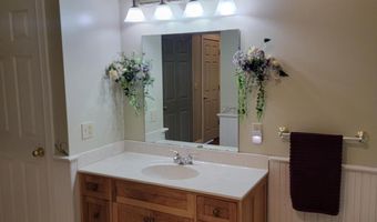 10458 Harmony Hills Dr, Aurora, IN 47001
