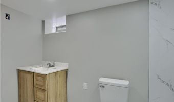 1418 Duss, Ambridge, PA 15003