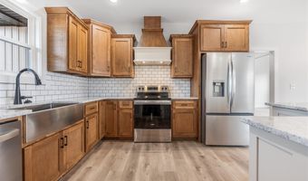 100 Planters Way, Auburn, KY 42206