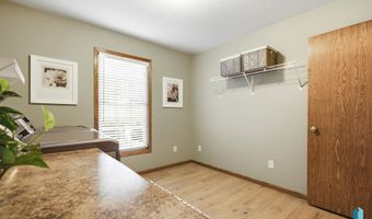 501 N Pasque Flower Trl, Brandon, SD 57005