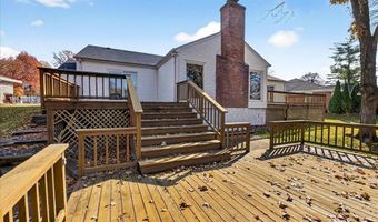 501 Nottingham Dr, Ballwin, MO 63011