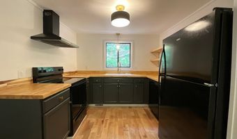 1136 Granny Squirrel Dr, Andrews, NC 28901