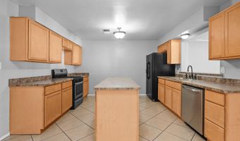 411 S 8th St, Anthony, TX 79821
