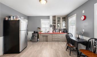 129 Cleveland St, Central Falls, RI 02863