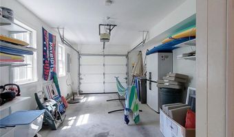 521 Corey Ln, Middletown, RI 02842