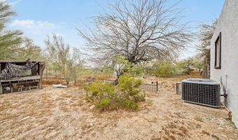 1065 W WHITELEY St, Apache Junction, AZ 85120