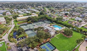 515 VILLA TREVISO Ct, Apollo Beach, FL 33572
