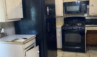 205 Monterrey St, Alice, TX 78332