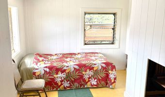 82 D Hoku St, Hilo, HI 96720