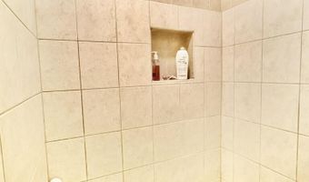 12959 Ironwood Dr, Aberdeen, SD 57401