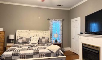 205 E Alabama Ave E, Albertville, AL 35950