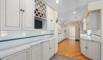 1127 W Foothill Blvd, Arcadia, CA 91006