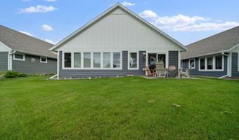 1515 Geneva Rd NE, Alexandria, MN 56308
