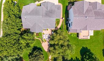 268 Magnolia Trace Dr, Ballwin, MO 63021