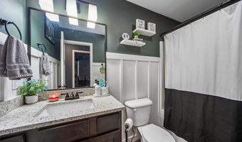 1301 S 11th St, Adel, IA 50003