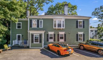 823 Washington St, Bath, ME 04530