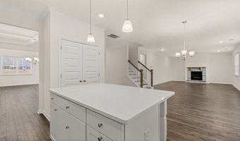 1813 QUAKER St, Hampton, GA 30228