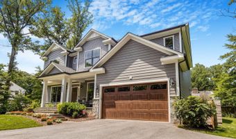 9206 FERNWOOD Rd, Bethesda, MD 20817
