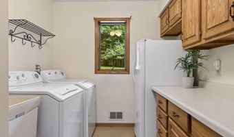 3355 Trading Post Trl S, Afton, MN 55001