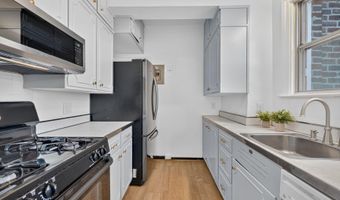 4000 CATHEDRAL Ave NW 842B, Washington, DC 20016