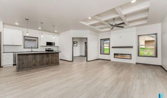 2408 E Brek St, Brandon, SD 57005