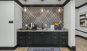 701 N HENRY St 502, Alexandria, VA 22314