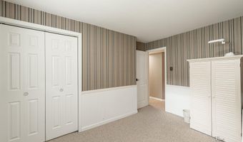 493 Edgeworthe Dr SE, Ada, MI 49301