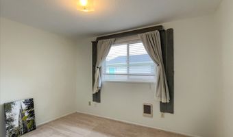 1105 1ST St, Bandon, OR 97411