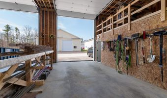 262 264 Isinglass Cir, Barrington, NH 03825
