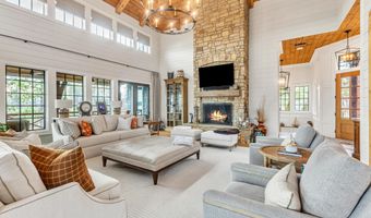 114 Sailors Pt, Alexander City, AL 35010
