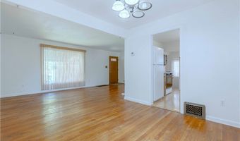 868 Davies Ave, Akron, OH 44306