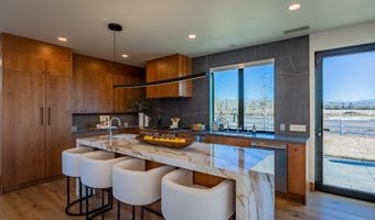 557 Wyatt Ln, Gardnerville, NV 89460