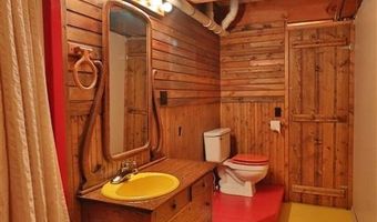 1313 Wyoming Ave, Cody, WY 82414