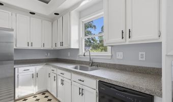 205 Cherry Dr, Brandon, MS 39042