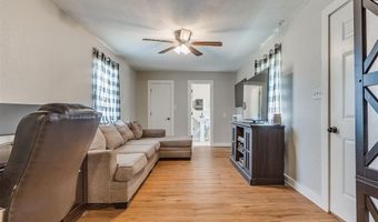 1621 Park Ave, Chickasha, OK 73018