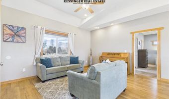 53 E 3rd St N, Cowley, WY 82420