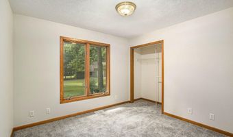 3537 Lake Ridge Ln, Allegan, MI 49010