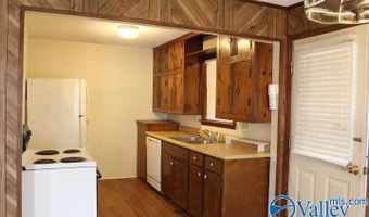 1011 9th St NW, Arab, AL 35016