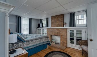 16 Bethune St, Alexandria, NY 13607