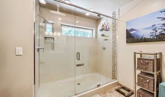 13865 SW SECRETARIET Ln, Beaverton, OR 97008