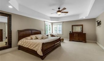 5007 Rockhaven Dr, Clarence, NY 14031