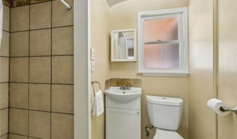 13155 Gault, Los Angeles, CA 91605